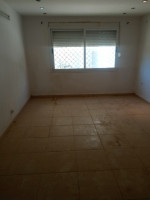 appartement-vente-f2-alger-said-hamdine-algerie