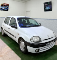 voitures-renault-clio-2-2001-maghnia-tlemcen-algerie