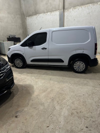 voitures-fiat-doblo-2024-chlef-algerie