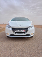 voitures-peugeot-208-2014-allure-nadorah-tiaret-algerie