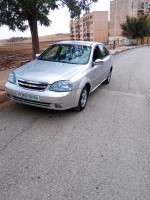 voitures-chevrolet-optra-4-portes-2010-ain-bessem-bouira-algerie