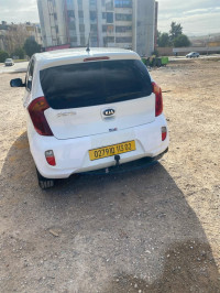 voitures-kia-picanto-2013-chlef-algerie