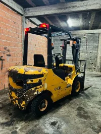 Huahe 2 Ton Clark 2014