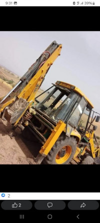 engin-jcb-3cx-retro-charger-1992-tlemcen-algerie