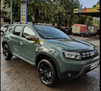 voitures-dacia-duster-2023-gold-annaba-algerie