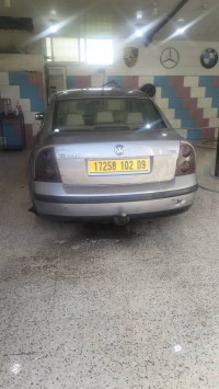 voitures-volkswagen-passat-2002-meftah-blida-algerie