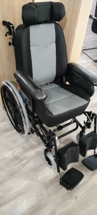 Fauteuil roulant lux lit 