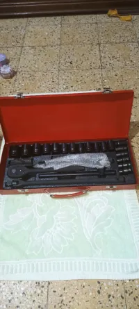 Caisse à outils mécanique 