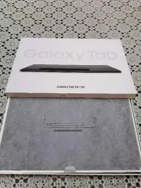 Galaxy Tab S8 plus 128go 5g cellulaire coffret