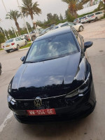 moyenne-berline-volkswagen-golf-8-2021-r-line-alger-centre-algerie