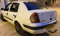 berline-renault-clio-classique-2004-constantine-algerie