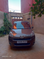 voitures-peugeot-partner-2015-tepee-allure-ouled-mimoun-tlemcen-algerie