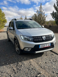 voitures-dacia-sandero-2017-stepway-babar-khenchela-algerie