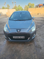 voitures-peugeot-308-2012-el-hamadna-relizane-algerie