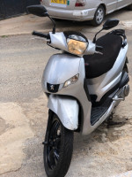 motos-scooters-peugeot-twett-2018-alger-centre-algerie