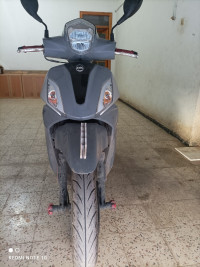 motos-et-scooters-sym-st-2024-berrouaghia-medea-algerie