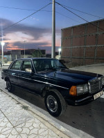 voitures-mercedes-300-d-1985-tebessa-algerie