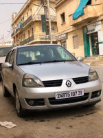 voitures-renault-clio-campus-2007-algerie