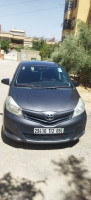 citadine-toyota-yaris-2012-demi-confort-batna-algerie