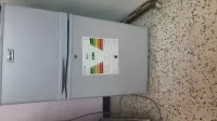 ثلاجة صغيرة