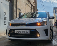 voitures-kia-rio-2023-boufarik-blida-algerie