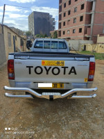 voitures-toyota-hilux-2011-ain-benian-alger-algerie