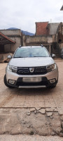 voitures-dacia-sandero-2017-stepway-bordj-menaiel-boumerdes-algerie