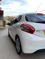 voitures-peugeot-208-2014-allure-tizi-ouzou-algerie