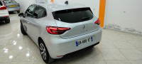 voitures-renault-clio-5-evolution-2023-setif-algerie