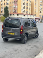 voitures-peugeot-rifter-2022-setif-algerie