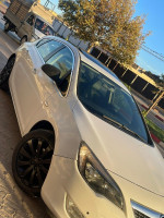 voitures-opel-astra-2012-bir-el-djir-oran-algerie