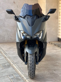 motos-et-scooters-yamaha-tmax-560-2022-ain-benian-alger-algerie