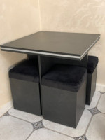 tables-table-noire-avec-4-poufs-larbaa-blida-algerie