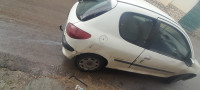 voitures-peugeot-206-14-hdi-2002-timezrit-bejaia-algerie