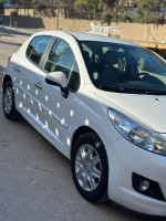 voitures-peugeot-207-2012-el-aouana-jijel-algerie