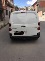 voitures-peugeot-partner-2015-el-eulma-setif-algerie