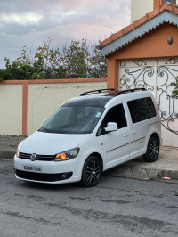 voitures-volkswagen-caddy-2013-edition-30-akbou-bejaia-algerie