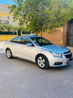 voitures-chevrolet-cruze-2011-algerie