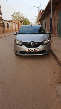 voitures-renault-symbol-2015-extreme-ouled-brahim-saida-algerie