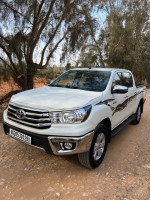 voitures-toyota-hilux-2020-legend-dc-4x4-mascara-algerie