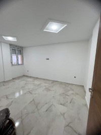 appartement-vente-f3-alger-el-harrach-algerie