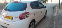 voitures-peugeot-208-2013-allure-tiaret-algerie