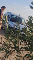 voitures-citroen-berlingo-2012-algerie