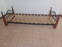 lits-vend-banquette-1-place-en-bon-etat-birkhadem-alger-algerie