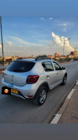 voitures-dacia-sandero-2017-stepway-mascara-algerie