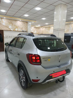 voitures-dacia-sandero-2019-sfissef-sidi-bel-abbes-algerie