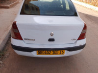 voitures-renault-clio-classique-2005-ben-allal-ain-defla-algerie