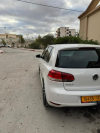 voitures-volkswagen-golf-6-2013-souk-ahras-algerie