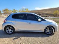 voitures-peugeot-208-2015-allure-bougaa-setif-algerie