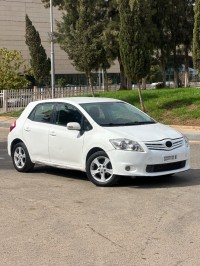 سيارات-toyota-auris-2012-بوزريعة-الجزائر